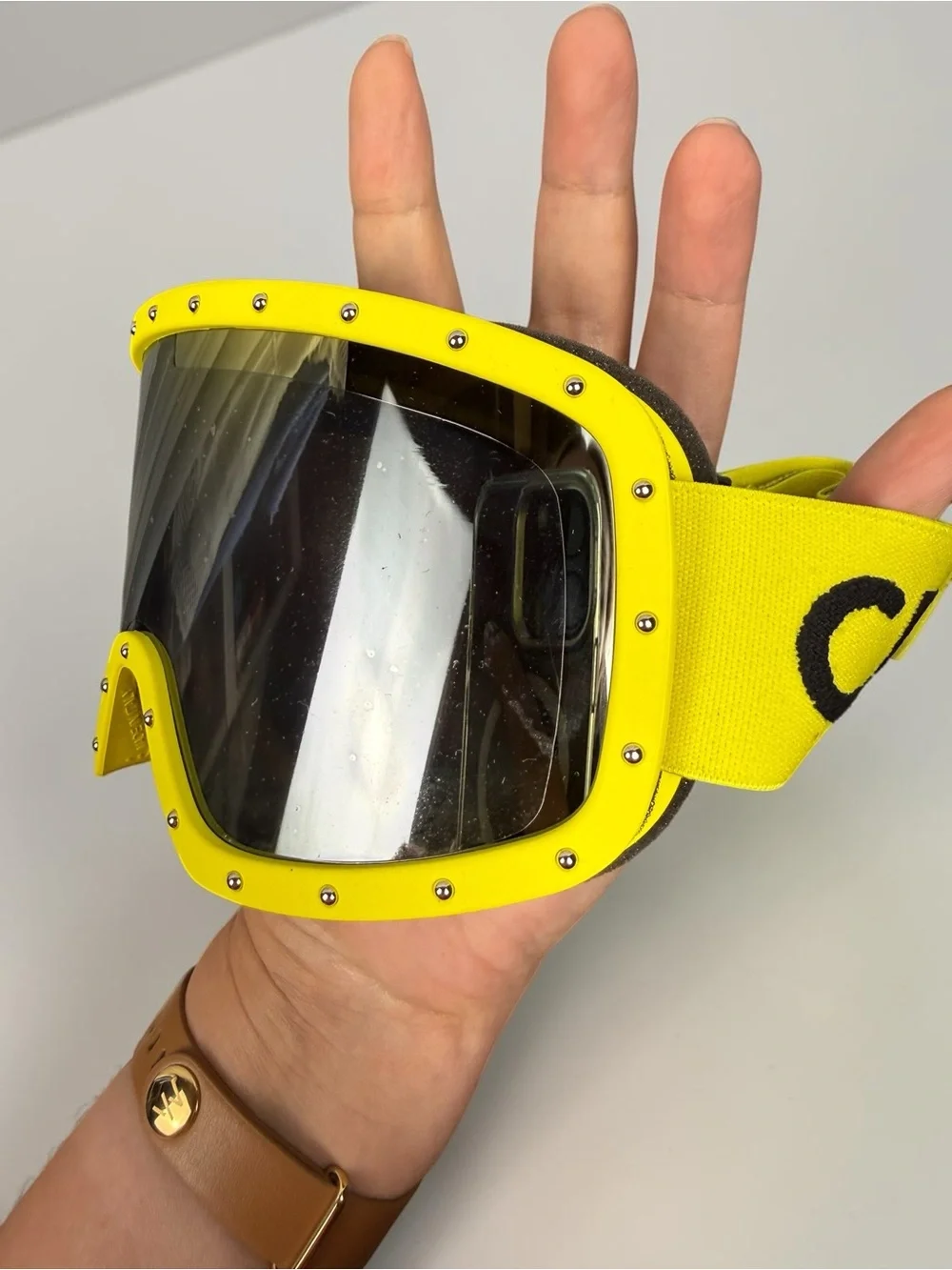 NWOT CELINE Ski Goggles Yellow and‎ Black New Without Tags